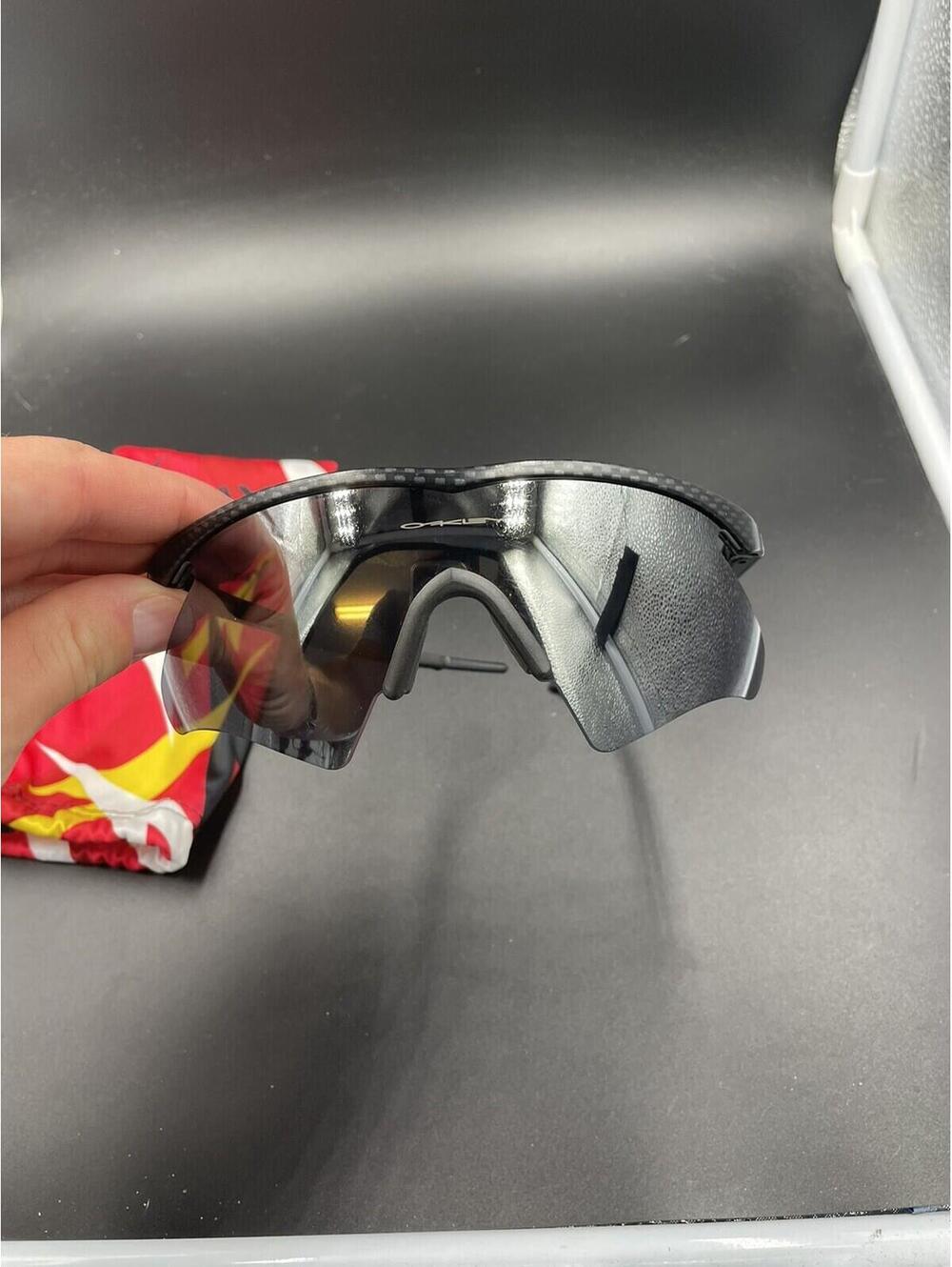 Oakley Baseball M Frame Gen 2 Carbon Fiber w/Heater Black Iridium Lenses